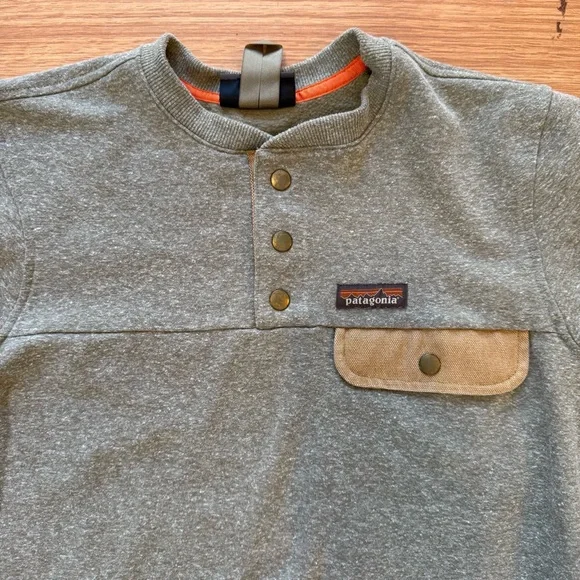 Women’s Patagonia Work Hemp l Button Crewneck Pullover Sweatshirt Size Small - Picture 3 of 5